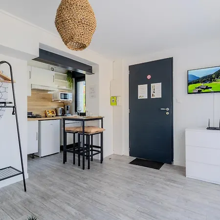 Apartment Le Jardin Roosevelt-parking-airport 15' Merignac (Gironde)